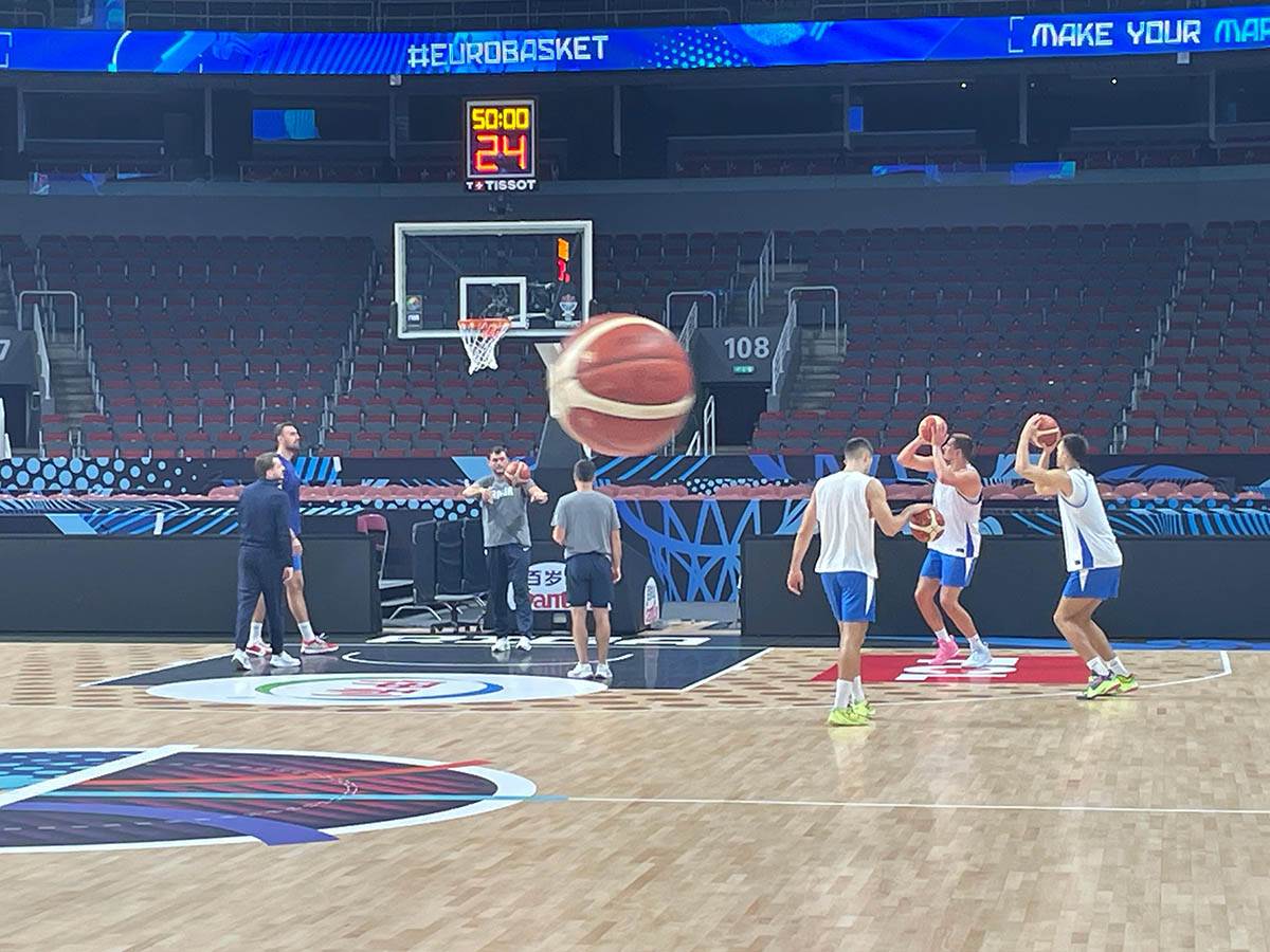 Trening Srbije pred Tursku na dan utakmice (12).jpg