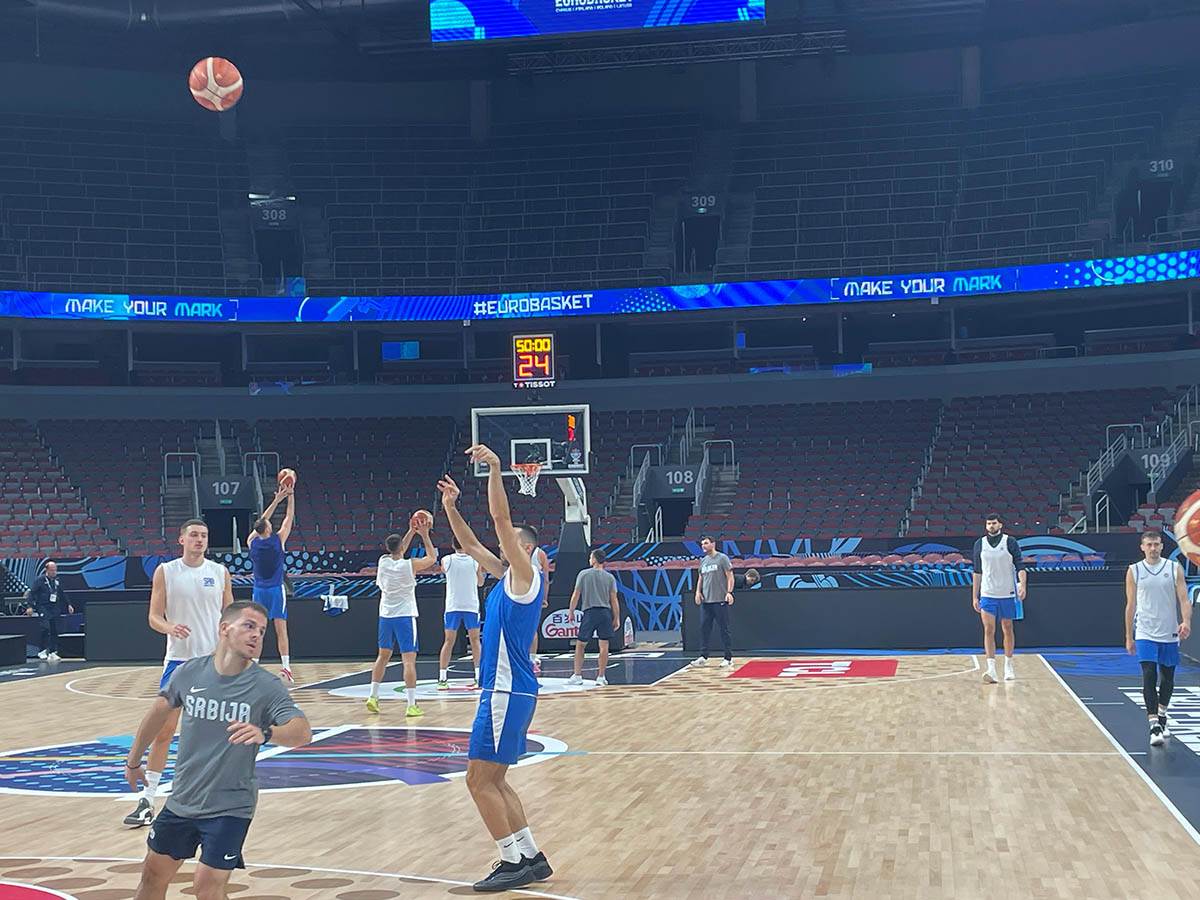 Trening Srbije pred Tursku na dan utakmice (16).jpg