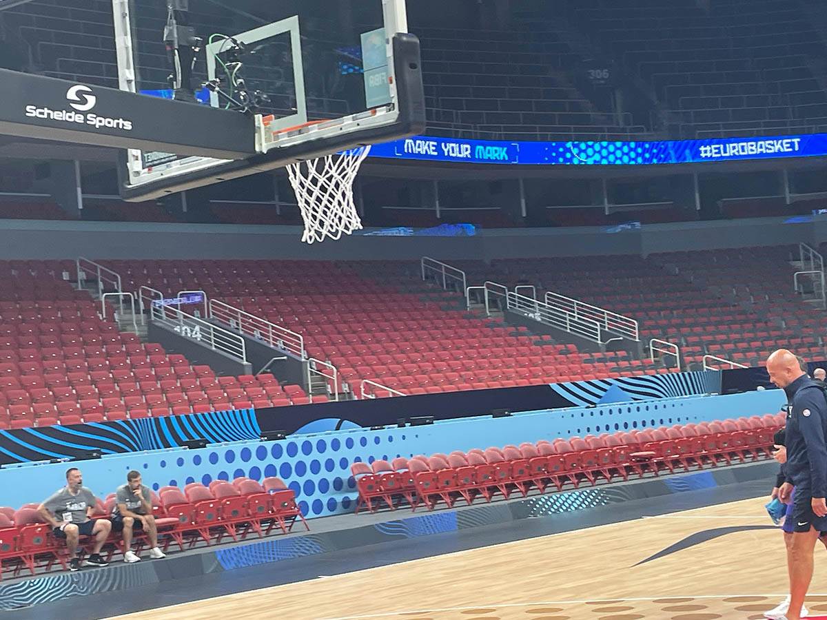 Trening Srbije pred Tursku na dan utakmice (21).jpg