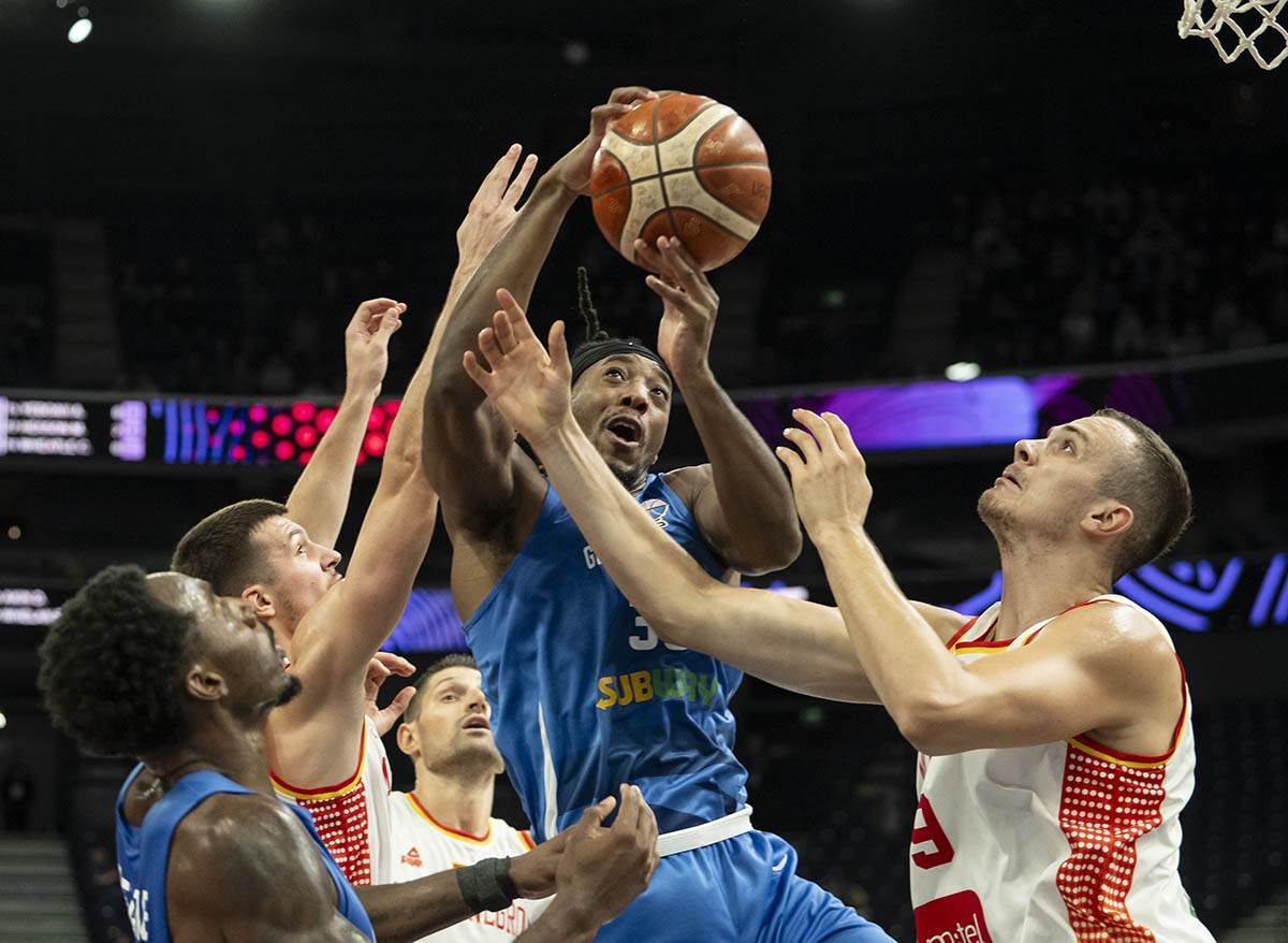 Crna Gora - Velika Britanija (9).jpg