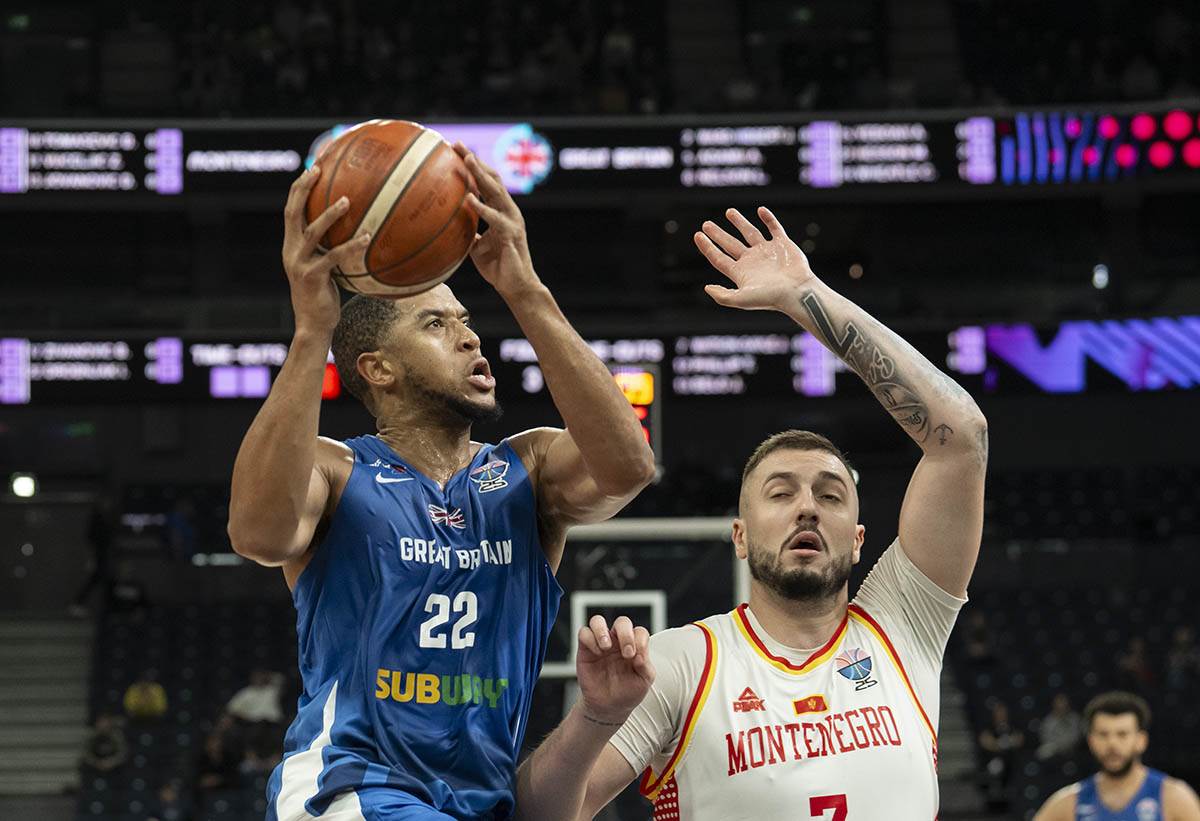 Crna Gora - Velika Britanija (11).jpg