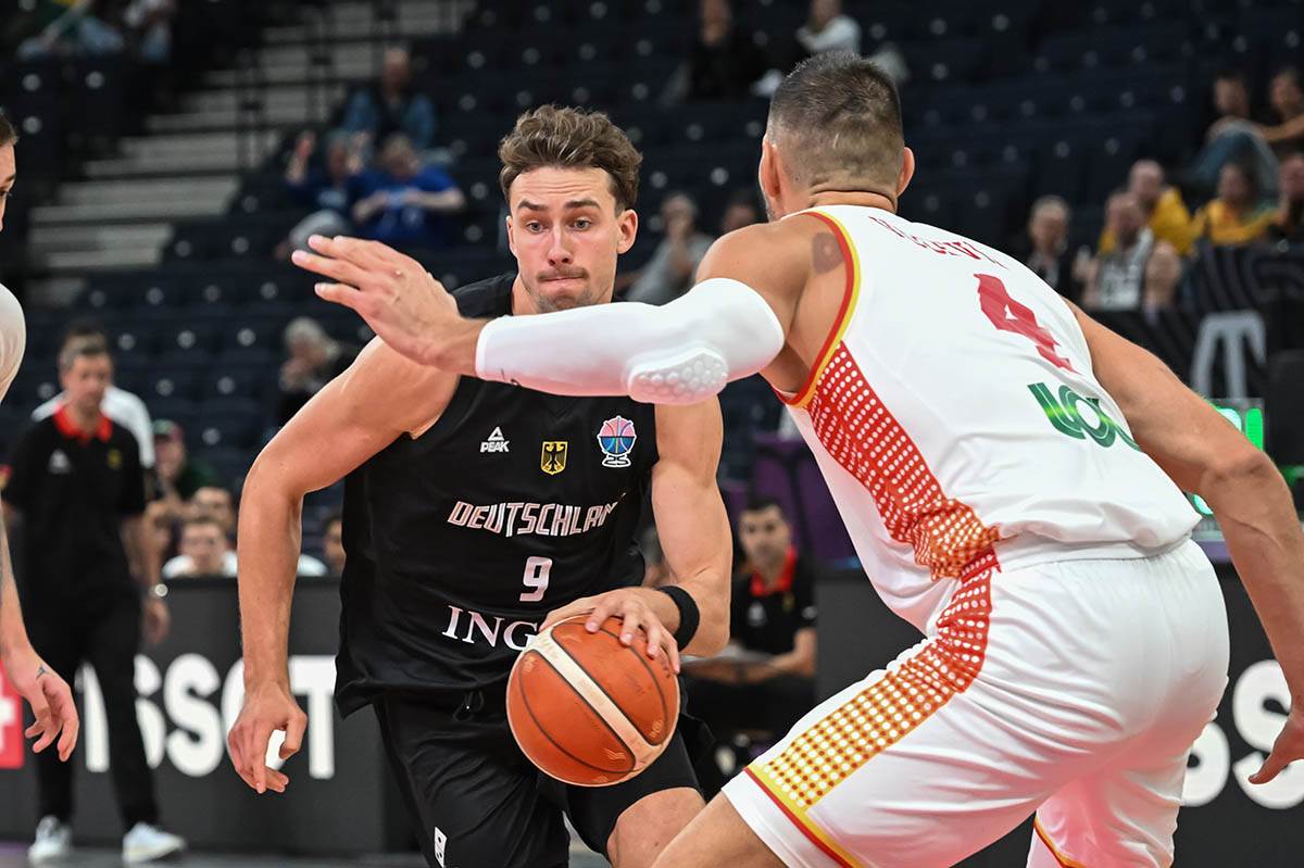 Nikola Vučević (4).jpg