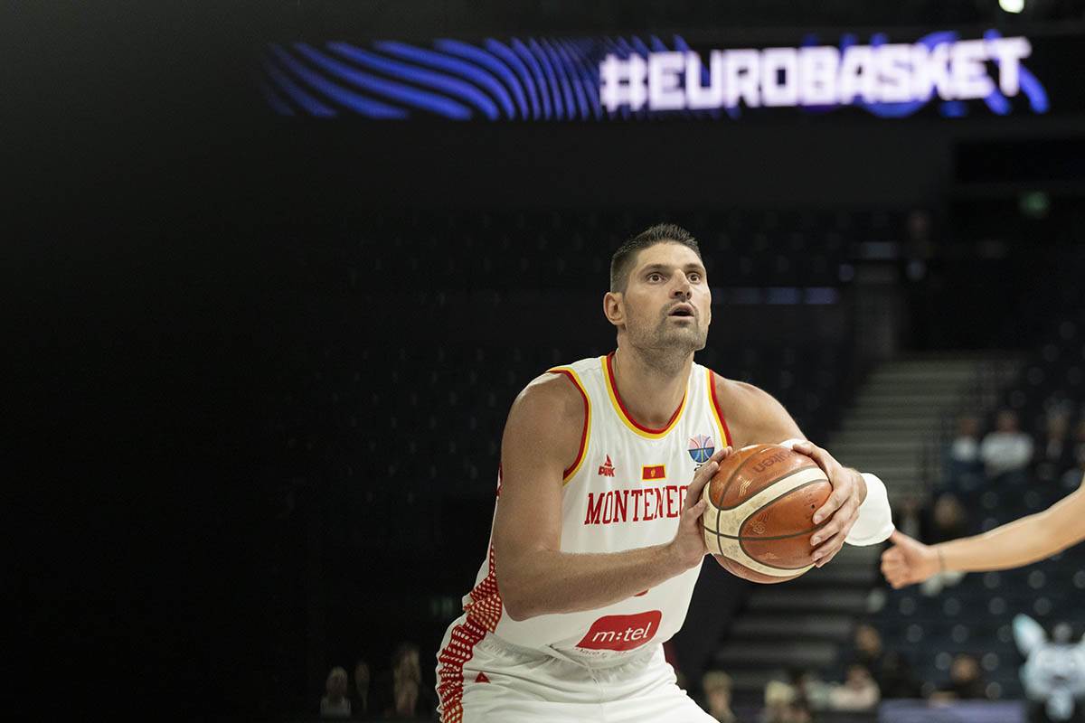 Nikola Vučević (14).jpg