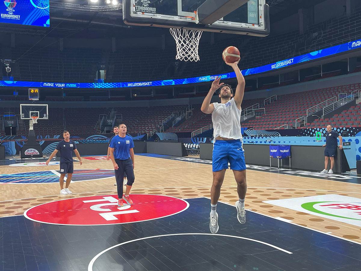 Vasilije Micić trening u Rigi (8).jpg