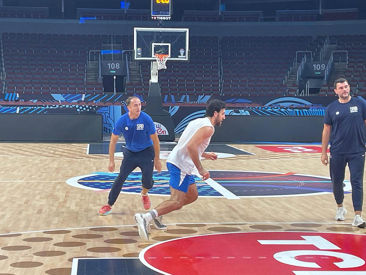 Vasilije Micić trening u Rigi (9).jpg