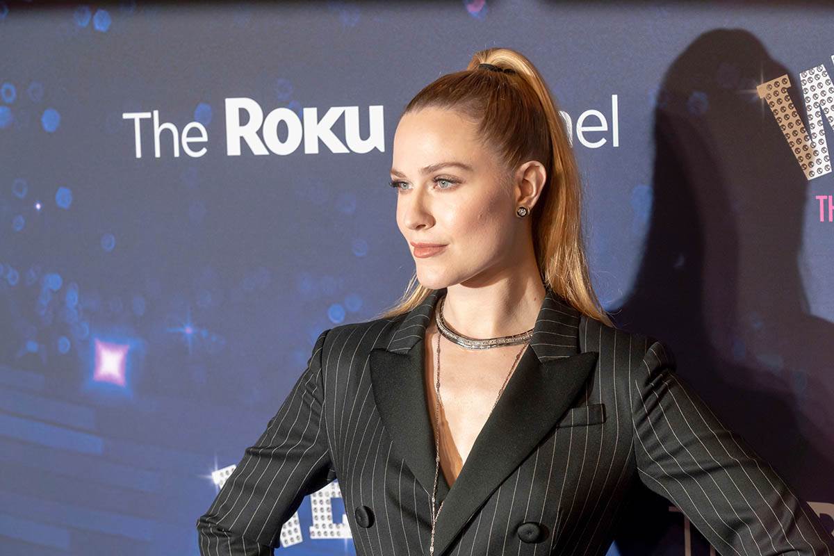 Evan Rejčel Vud (1).jpg