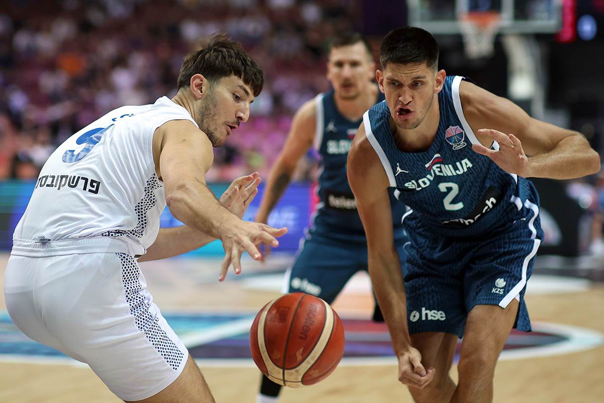 Slovenija, Izrael, Eurobasket (1).jpg