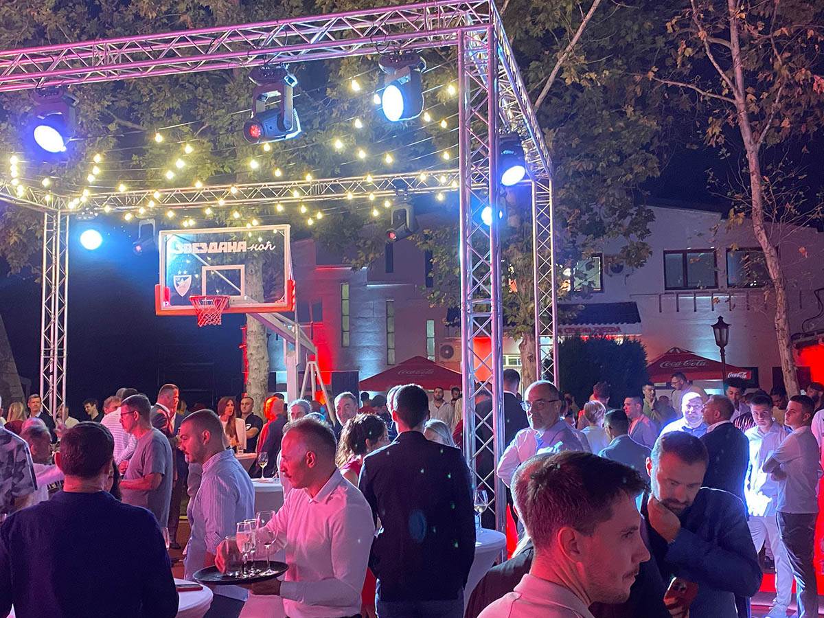 Promocija novog dresa KK Crvena zvezda na Malom Kalemegdanu