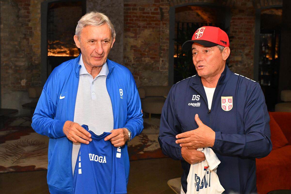 Svetislav Pešić Dragan Stojković Piksi 9.jpg