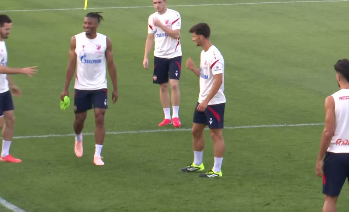 Tomas Hendel (10).jpg