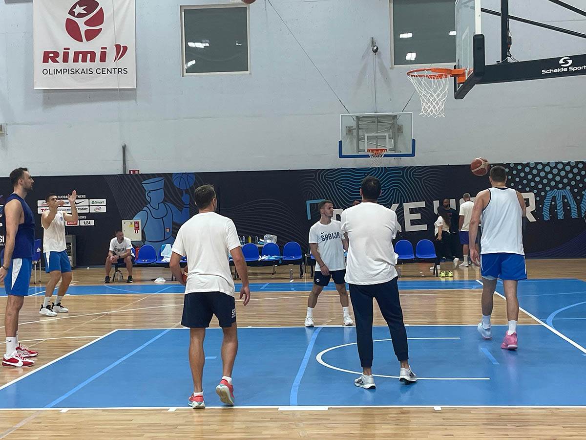 Trening Srbije pred Finsku (3).jpg