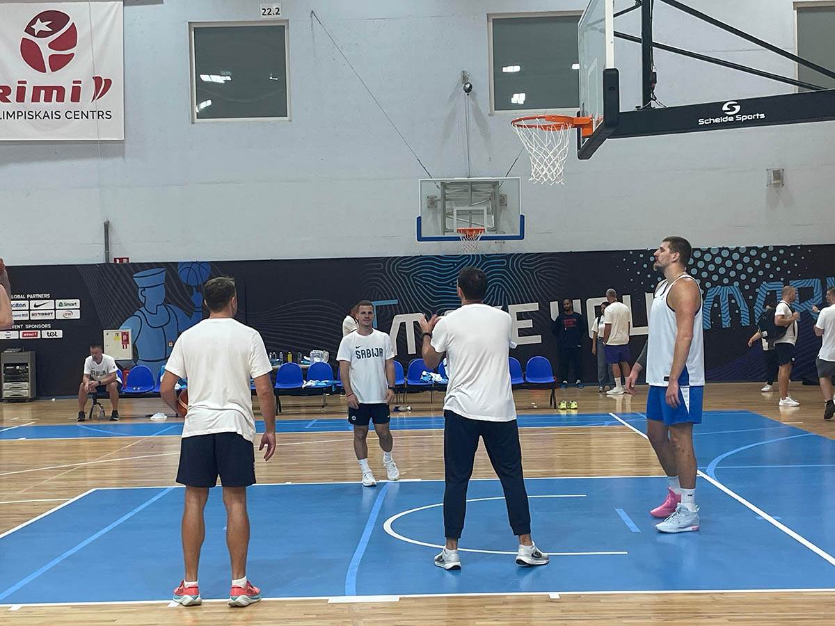 Trening Srbije pred Finsku (4).jpg