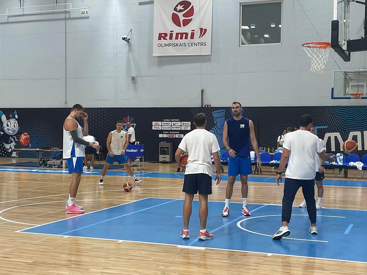 Trening Srbije pred Finsku (7).jpg