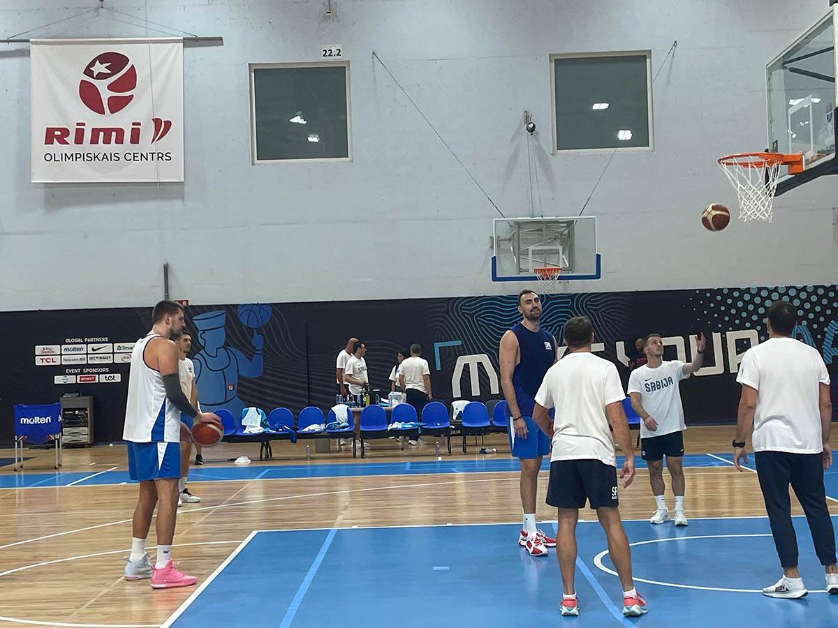 Trening Srbije pred Finsku (11).jpg