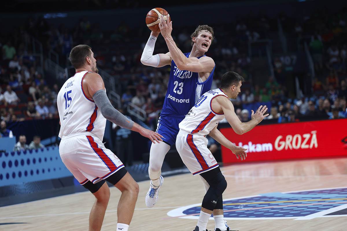 Srbija - Finska (38).jpg