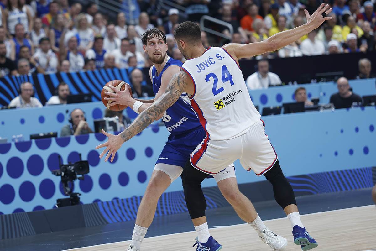 Srbija - Finska (40).jpg