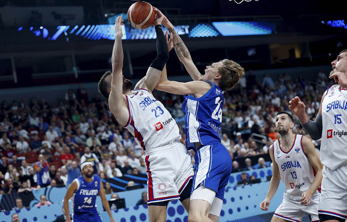 Srbija - Finska (43).jpg