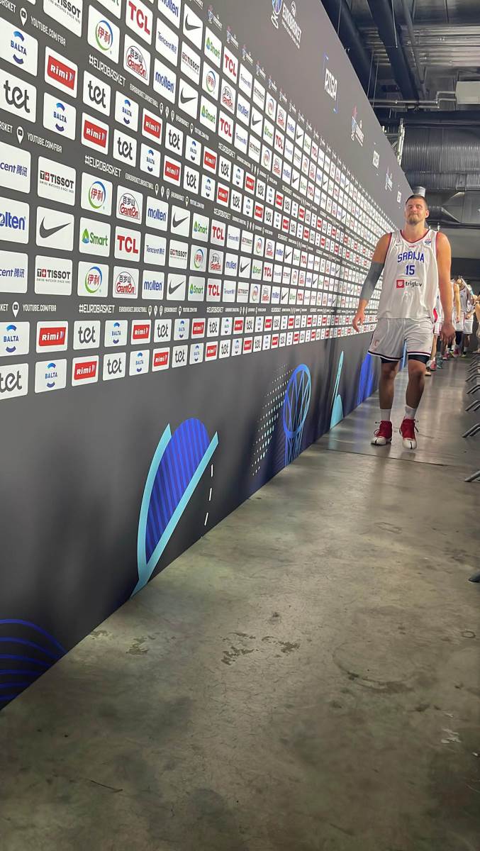 Nikola Jokić posle eliminacije Srbije (1).jpg