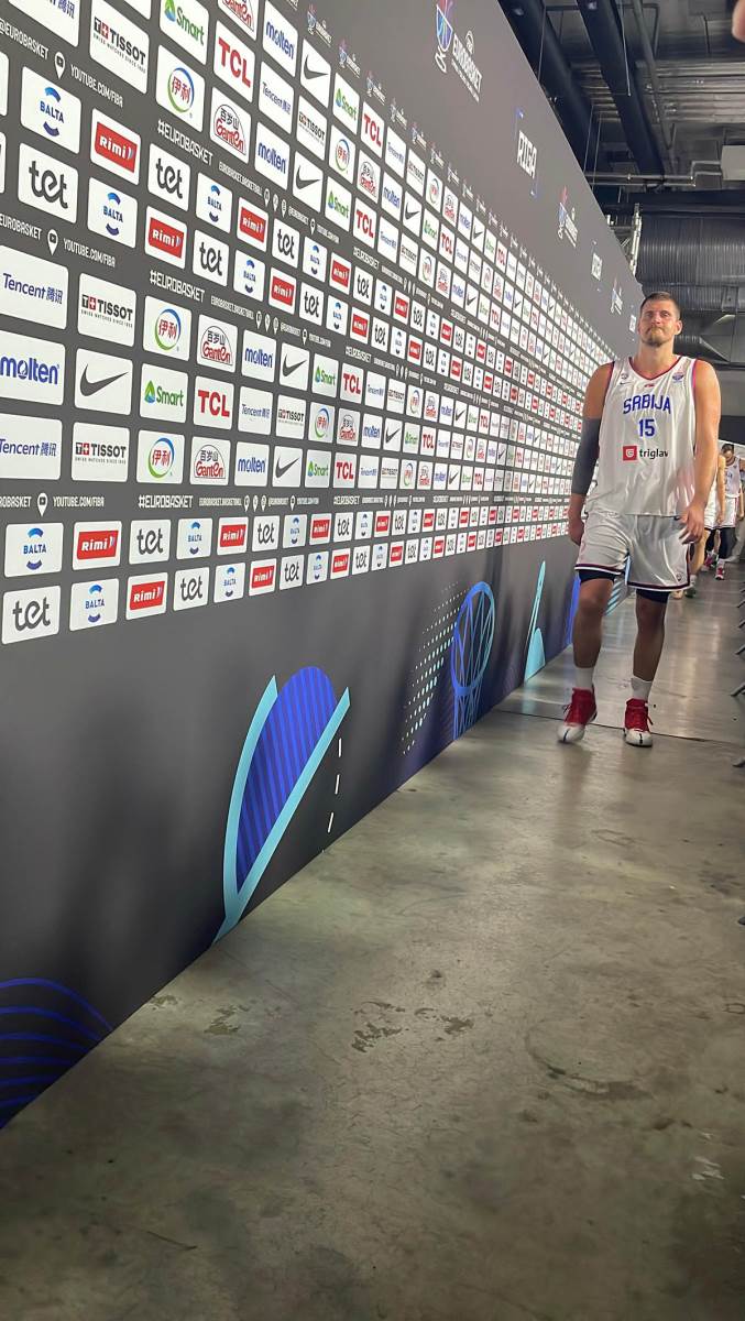 Nikola Jokić posle eliminacije Srbije (4).jpg