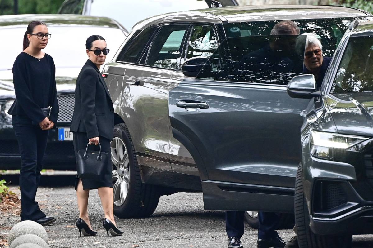 Sahrana Đorđa Armanija