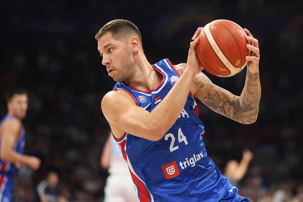 Stefan Jović na utakmici u Beogradskoj areni protiv reprezentacije Slovenije