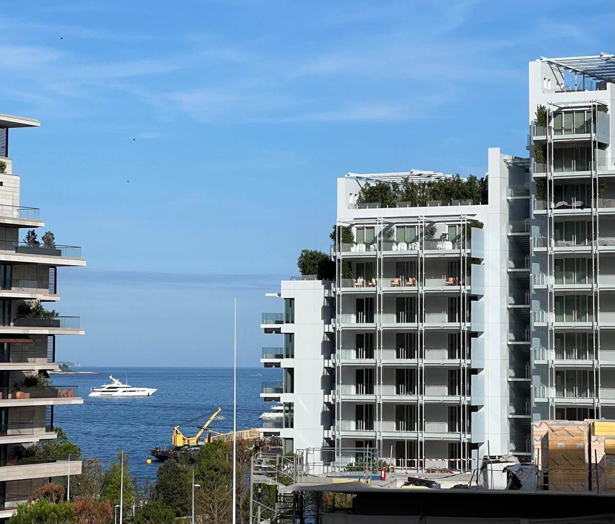 Stan Lepe Brene u Monte Karlu (2).jpg