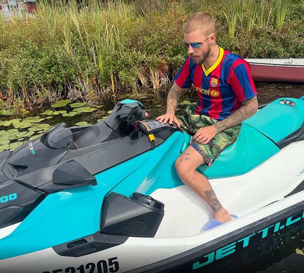 Džastin Biber Hejli Biber (5).jpg