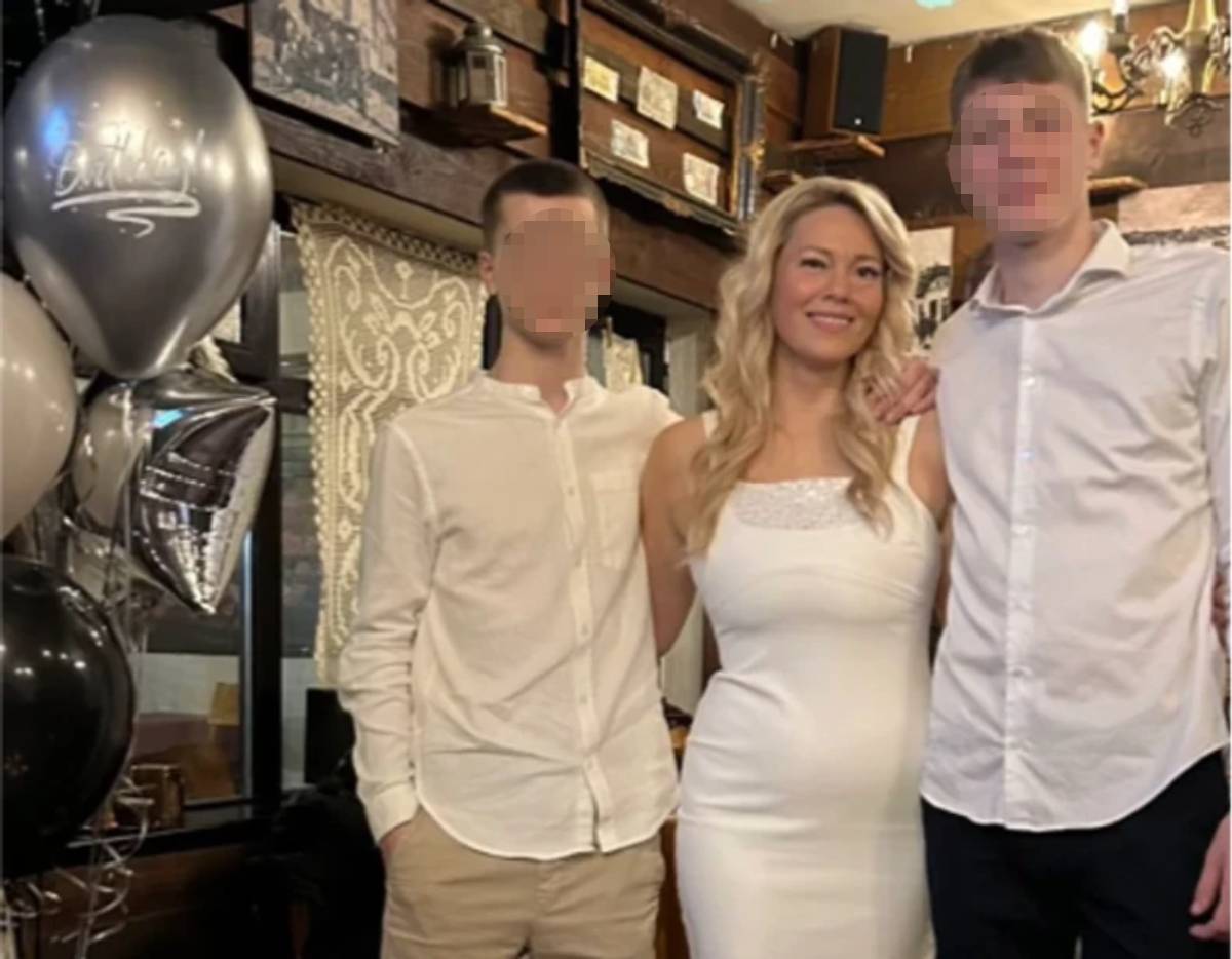 Danica Andonov sa sinovima