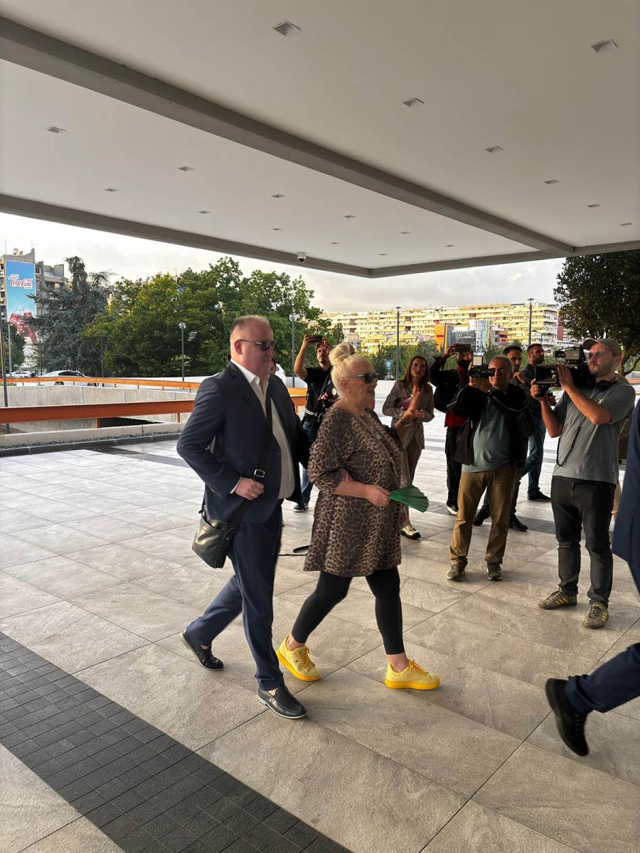 Saša Matić proslava punoletstva (2).jpg