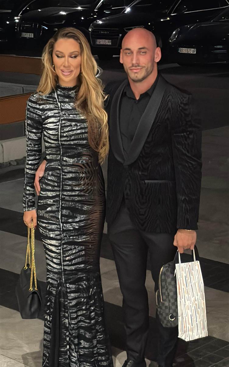 Tea Tairović sa mužem na punoletstvu kod Matića (3).jpg