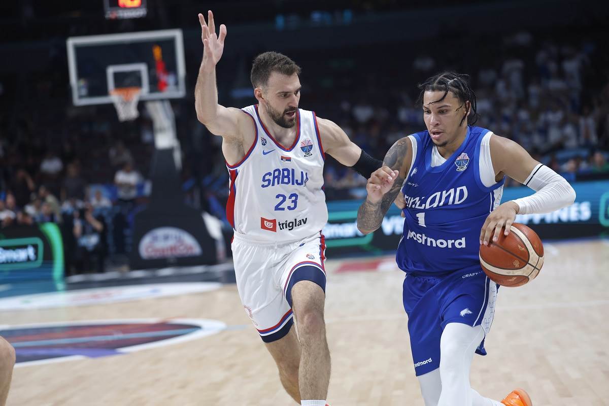 Miro Litl i Marko Gudurić na meču Srbija Finska na Eurobasketu