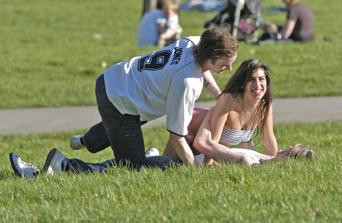 Ejmi Vajnhaus bivši muž Blejk (2).jpg