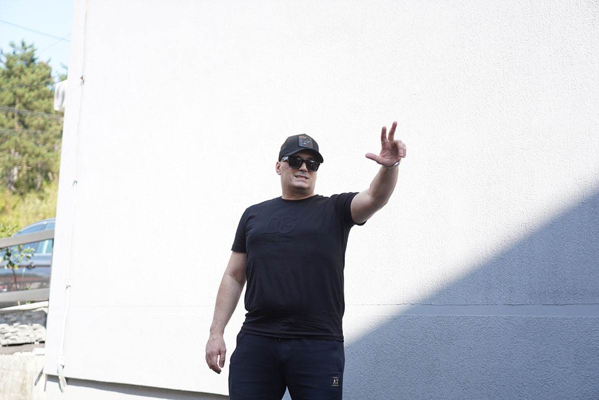 Ulazak tamičara u Elitu 9 (16).jpg