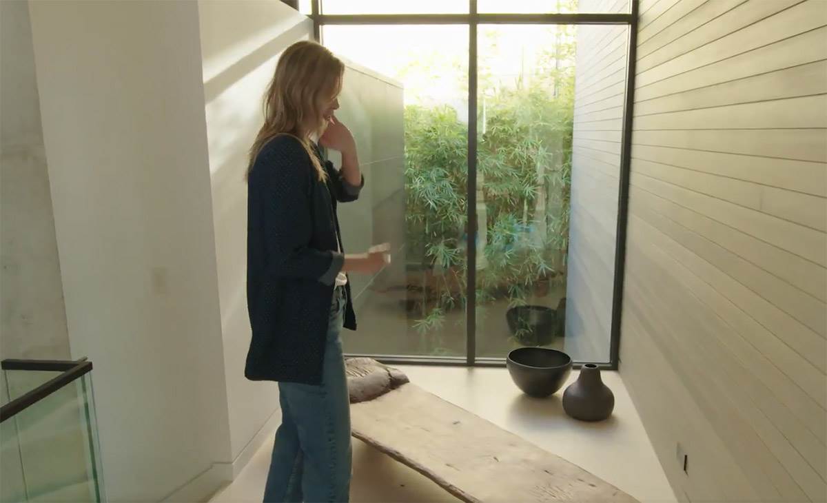 Kuća Luke Dončića u Los Anđelesu (7).jpg