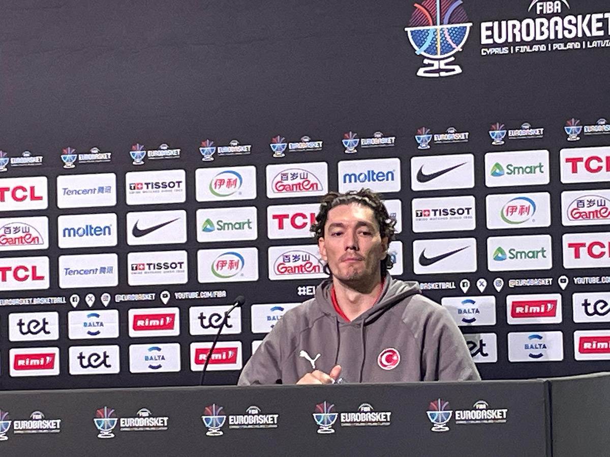 Ergin Agaman i Džedi Osman konferencija (2).jpg