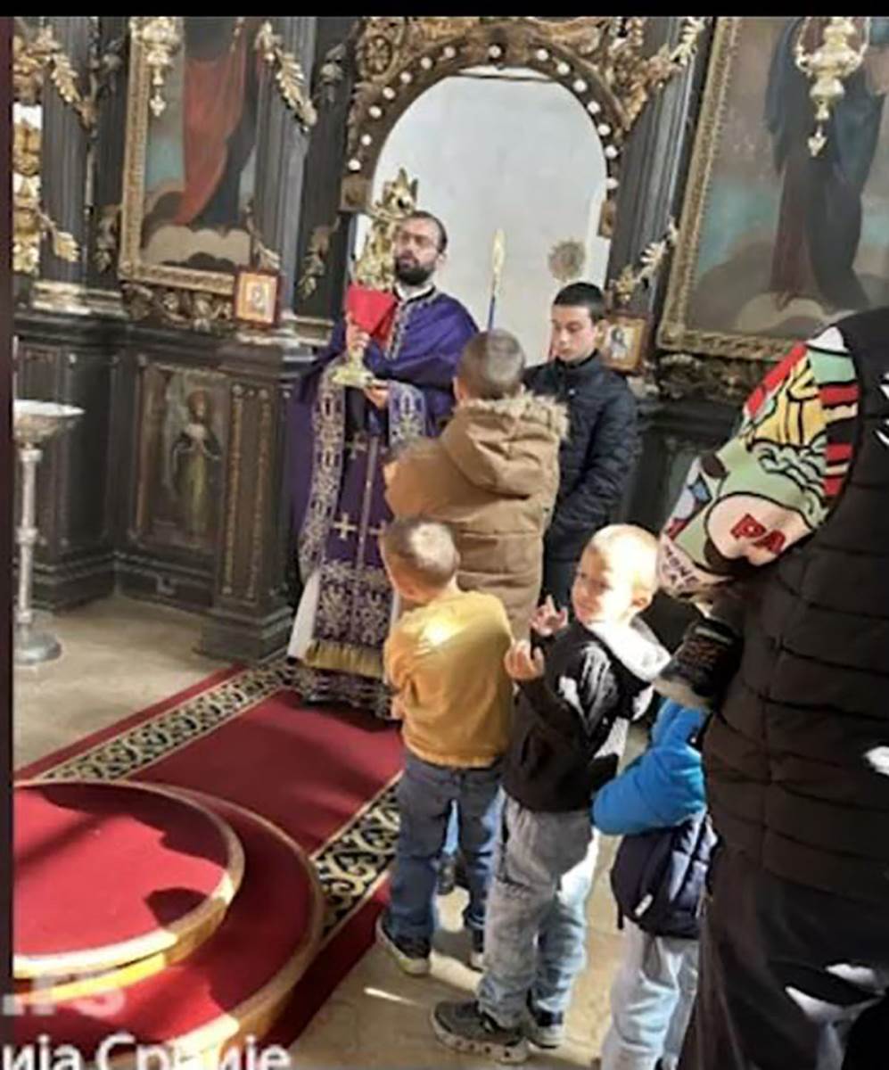 Đorđe i Emilija Ivanišević imaju sedam sinova (4).jpg