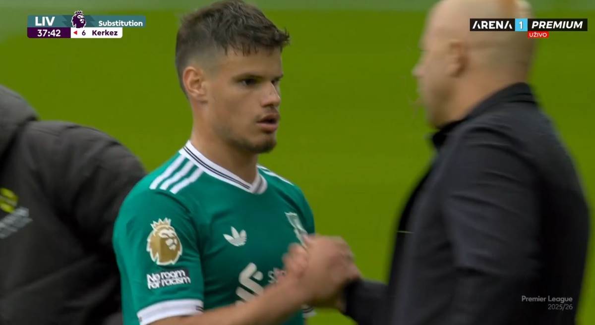 Miloš Kerkez i Arne Slot lekcija kraj terena