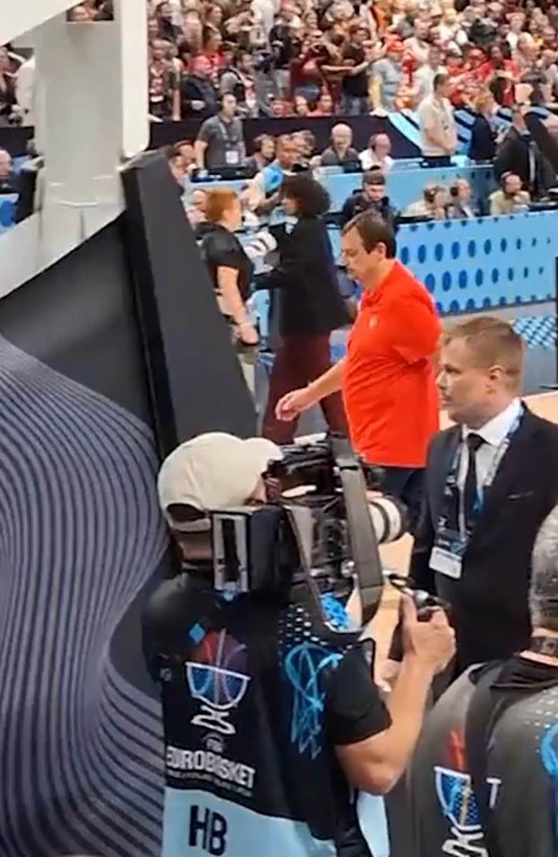 Ergin Ataman eurobasket (5).jpg