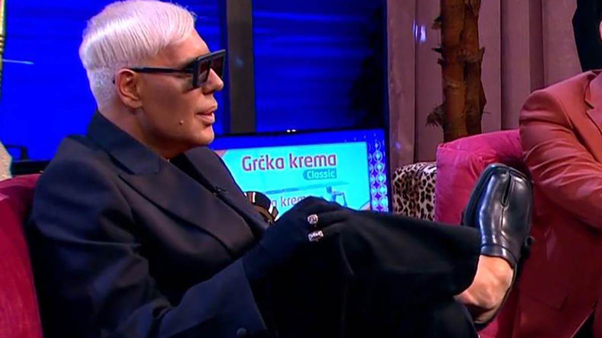 Boki 13 cipele Amidži (4).jpg