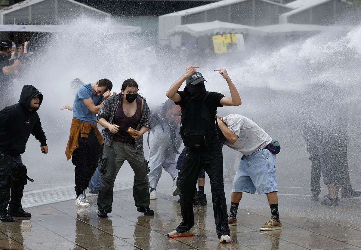 protesti u Francuskoj (2).jpg