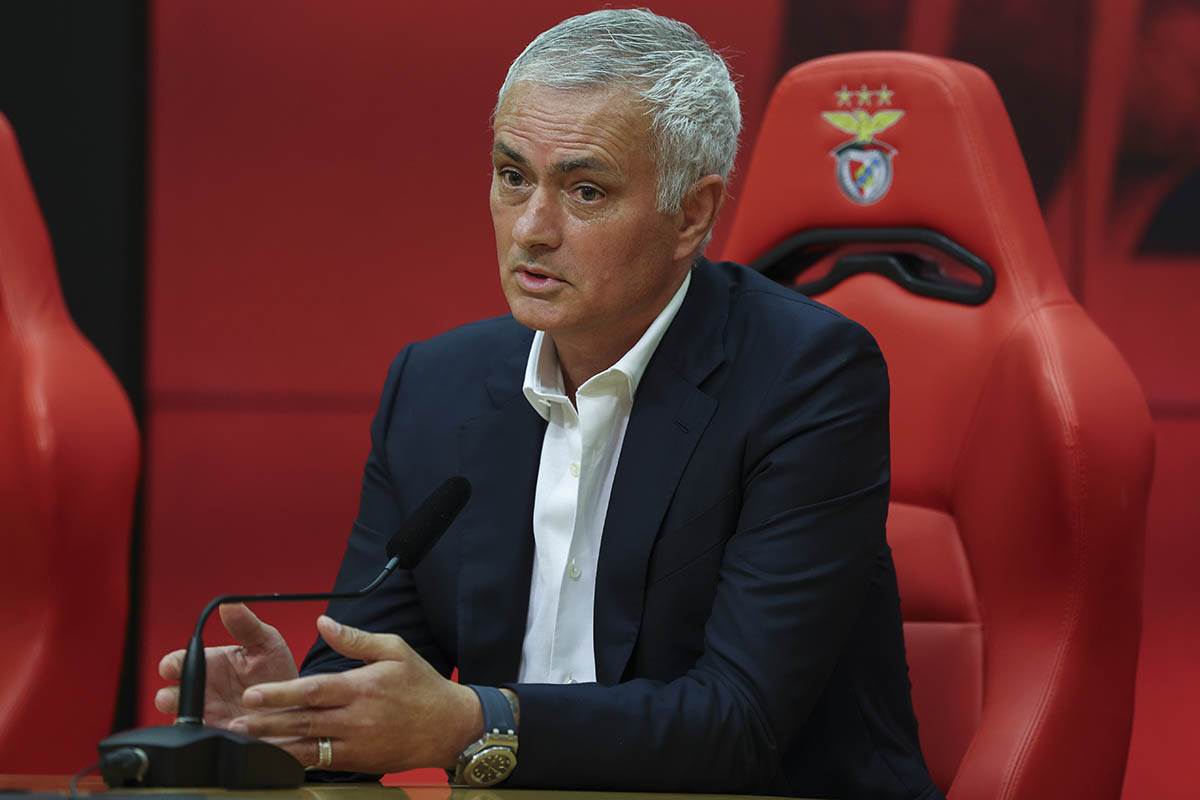 Žoze Murinjo na promociji u Benfici