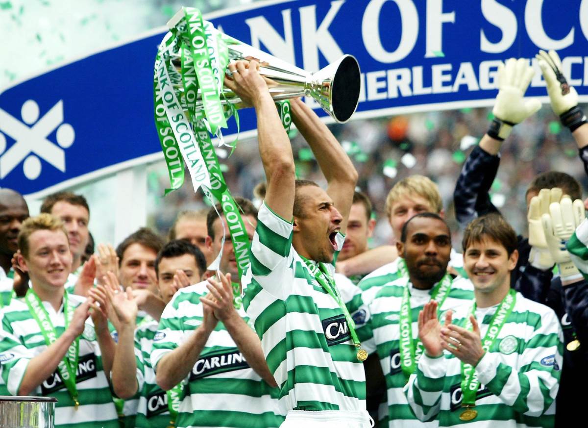 Henrik Larson sa titulom u Seltiku