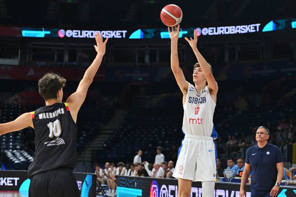 Lazar Stojković (1).JPG