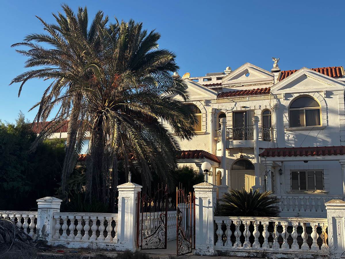 Vila Cece Ražnatović na Kipru (9).jpg