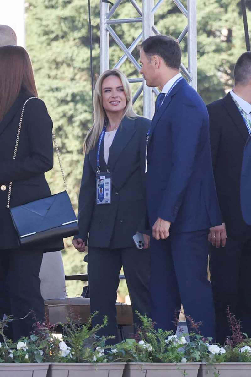 Vojna parada 2025 - Državni zvaničnici stigli na paradu (3).jpg