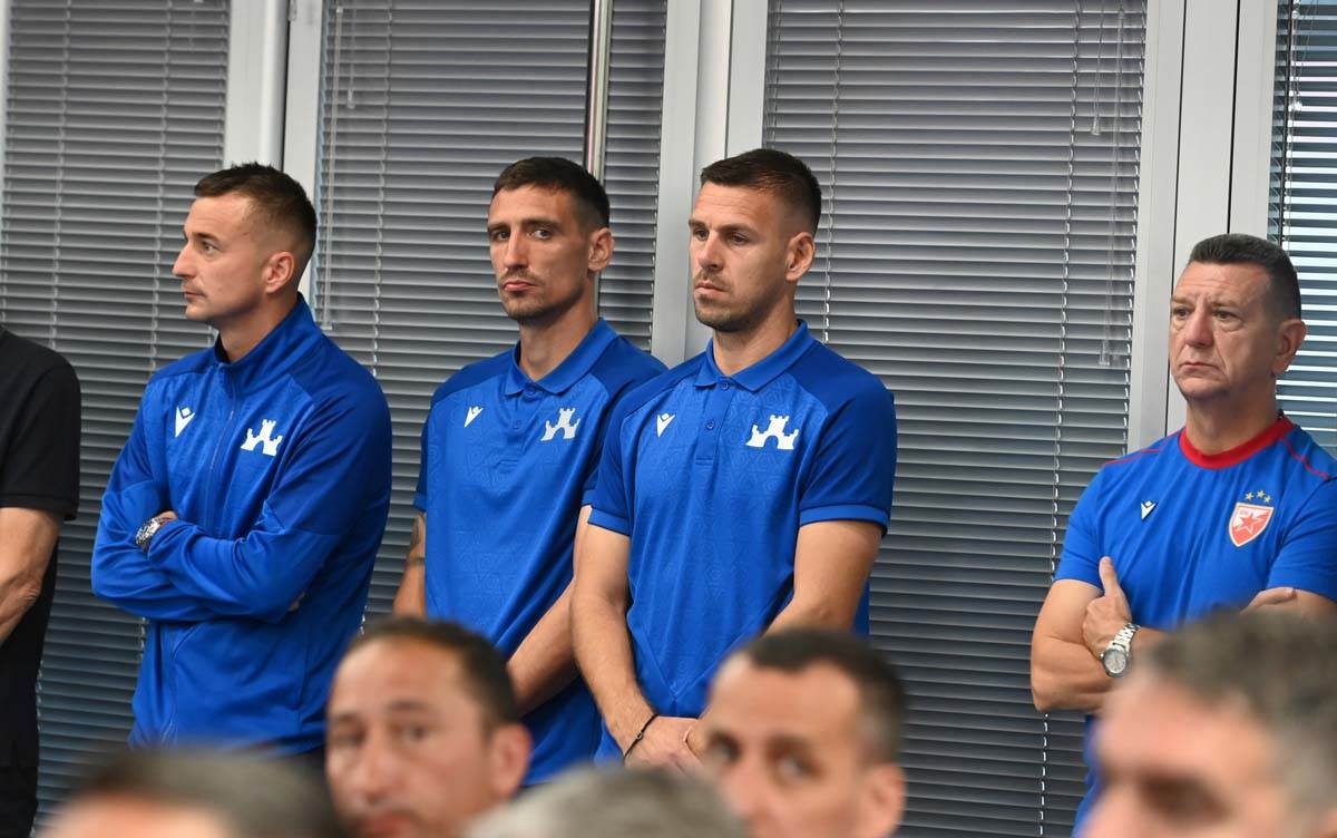 Marko Gobeljić, Stefan Šćepović i Saša Marković na komemoraciji Dejana Milovanovića