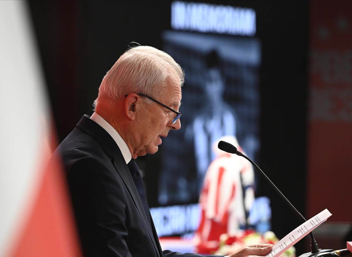 Svetozar Mijailović na komemoraciji Dejana Milovanovića na Marakani