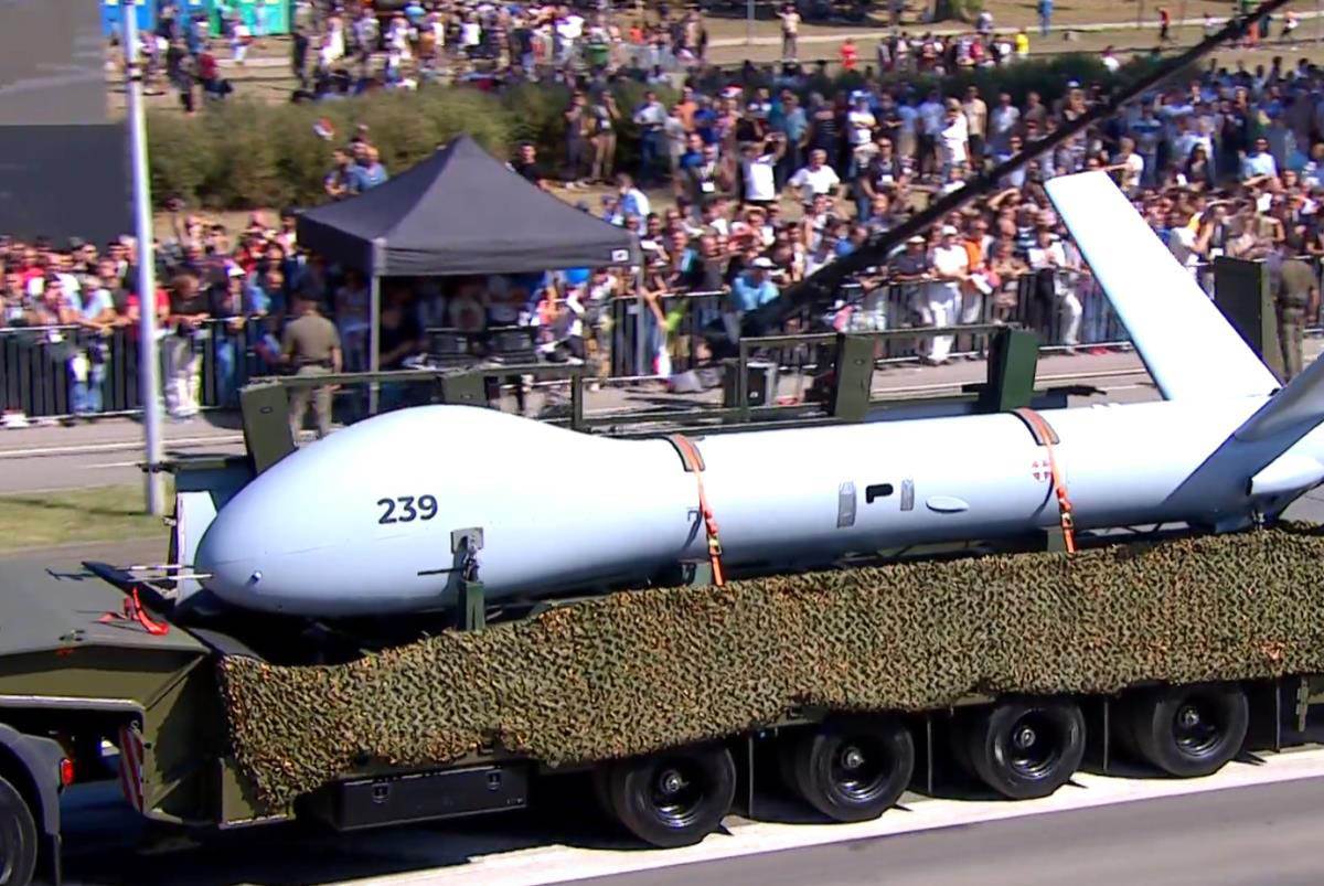 Vojna parada 2025 - dronovi (5).jpg