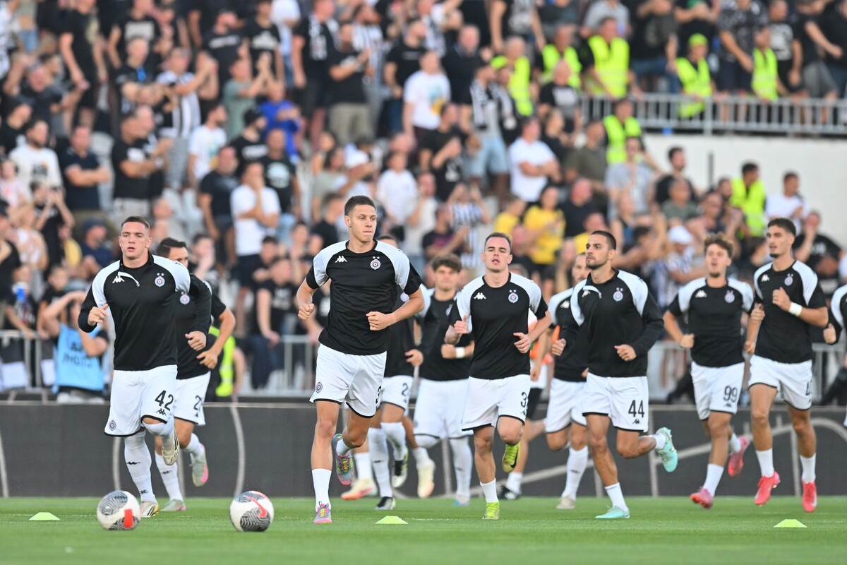 Partizan - Crvena zvezda (12).JPG