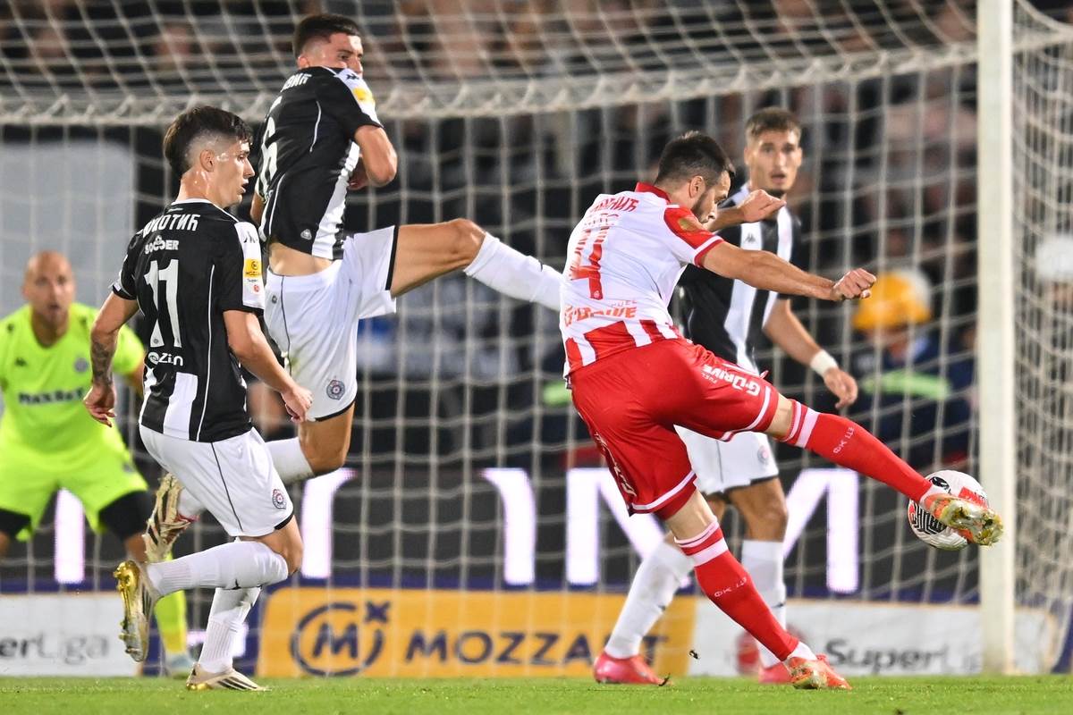 Partizan - Crvena zvezda (62).JPG